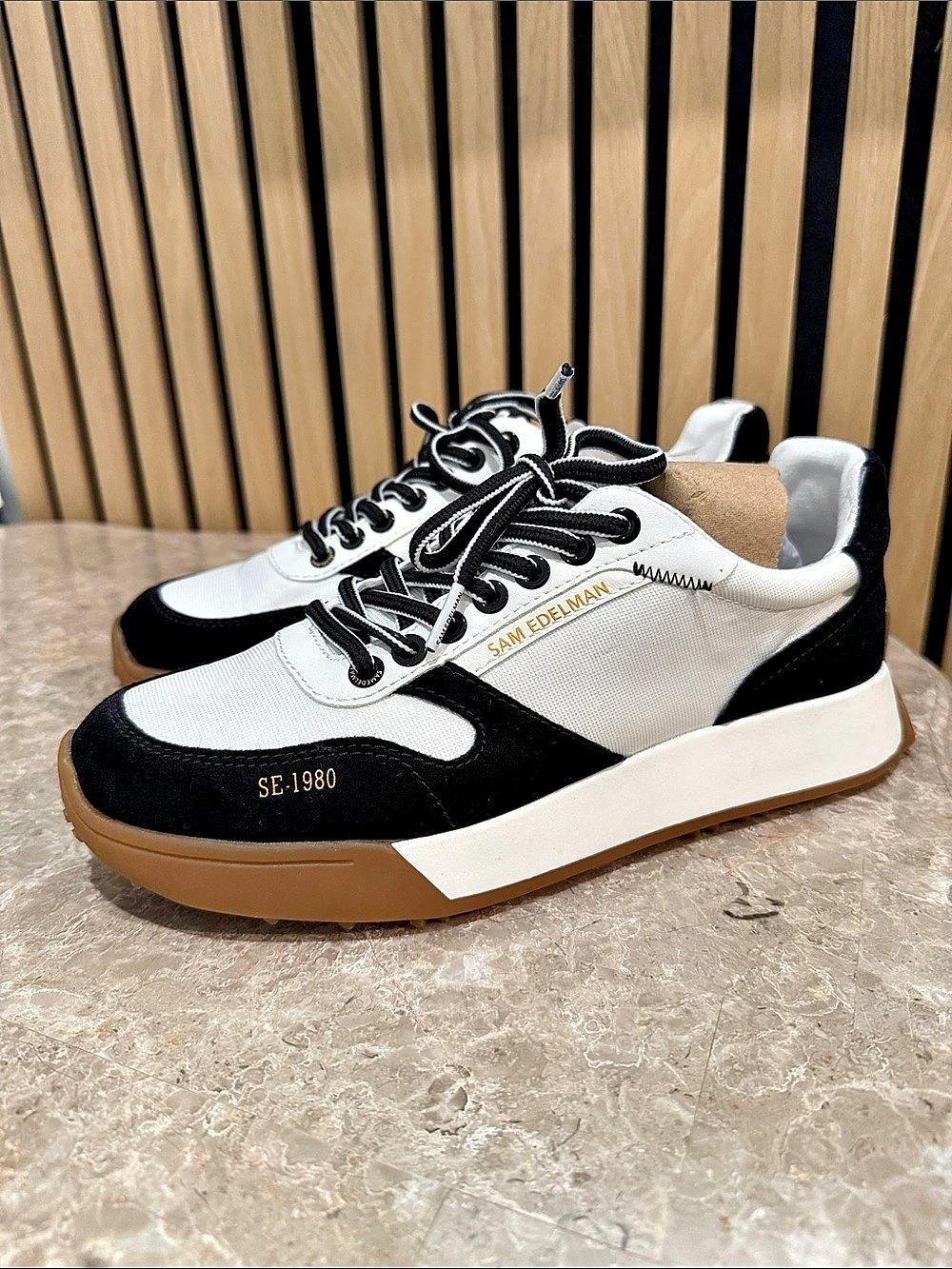 Sam Edelman Women's Layla Sneakers Black/White Size 8.5 NWOB
